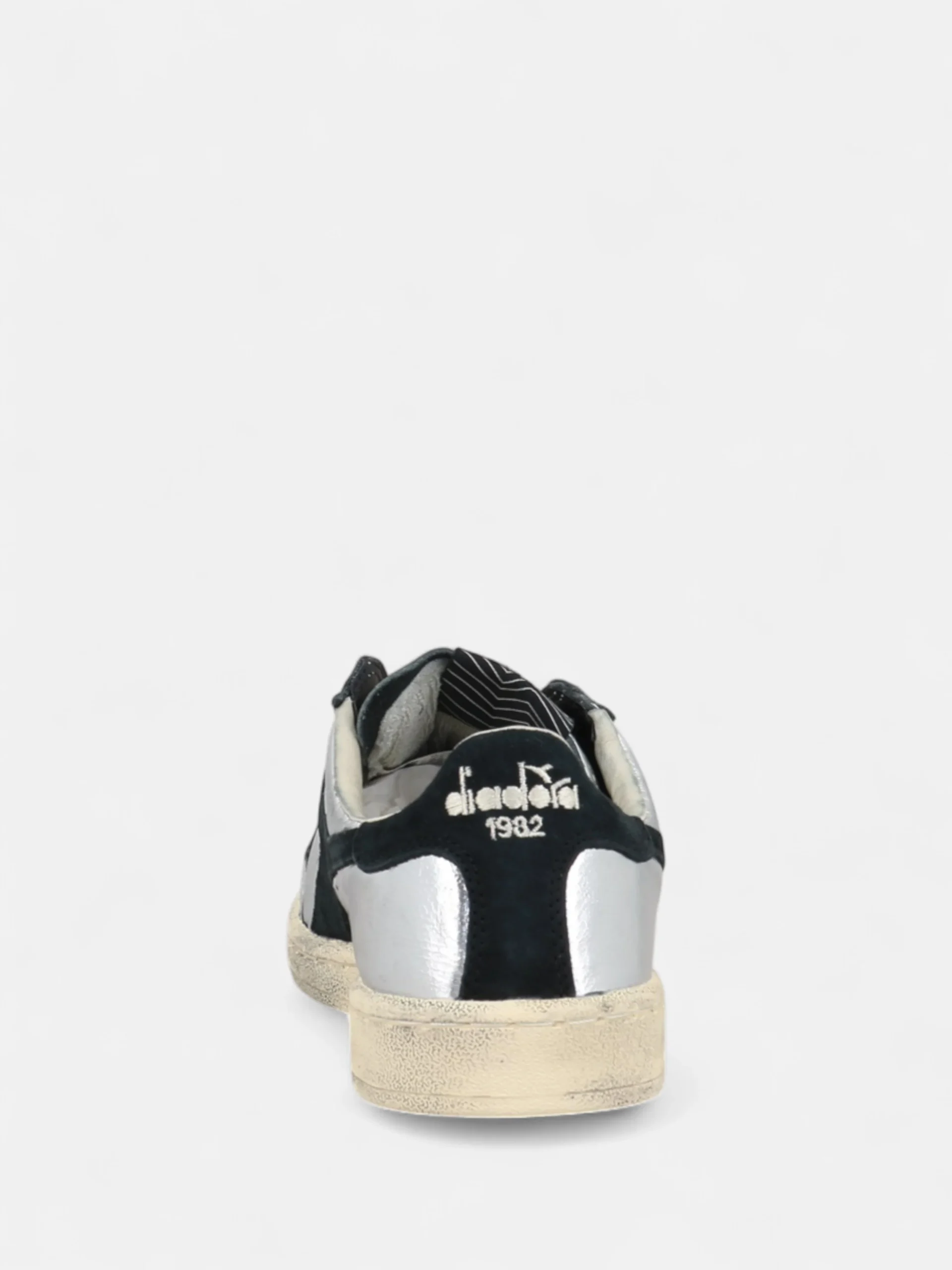DIADORA - Prestige Metal Used – Image 3