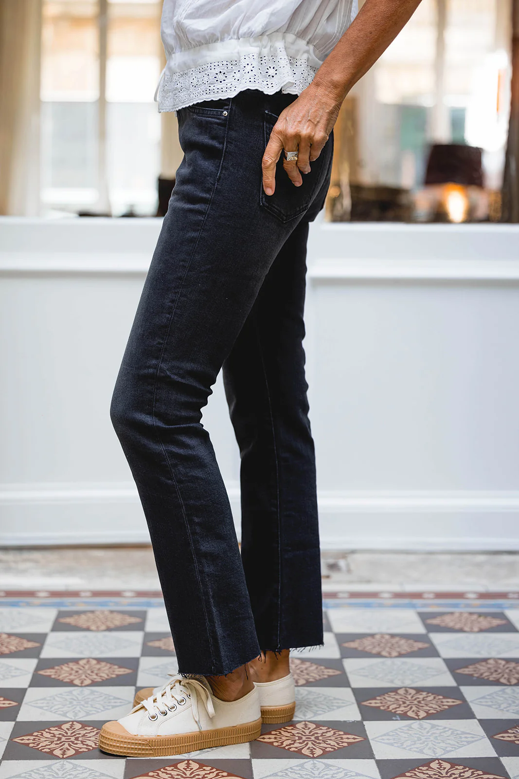 ACQUAVERDE - Jean Cara Black Vintage – Image 4