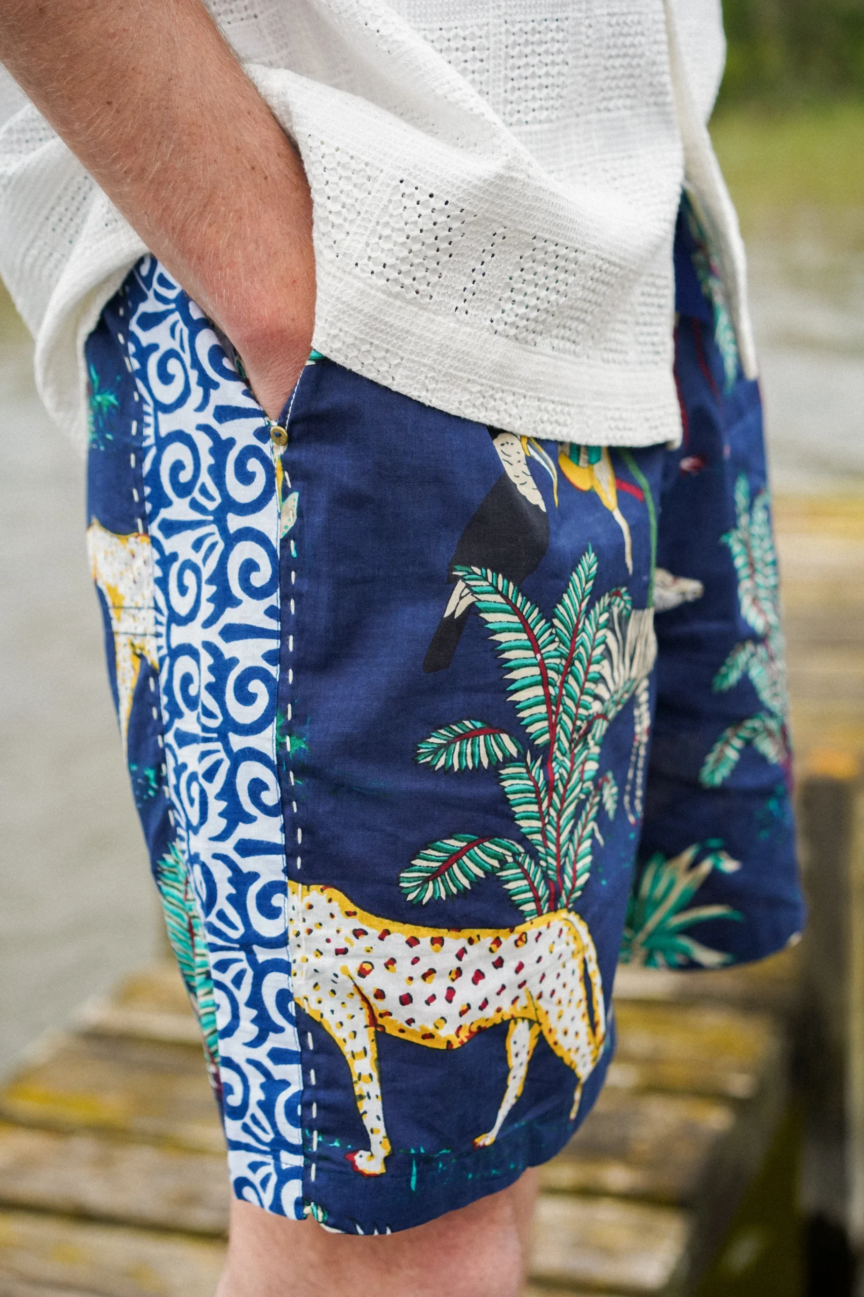 L'ÎLE BLEUE - Short Khan – Image 3