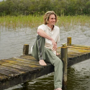 L'ÃŽLE BLEUE - Boubou Virgile