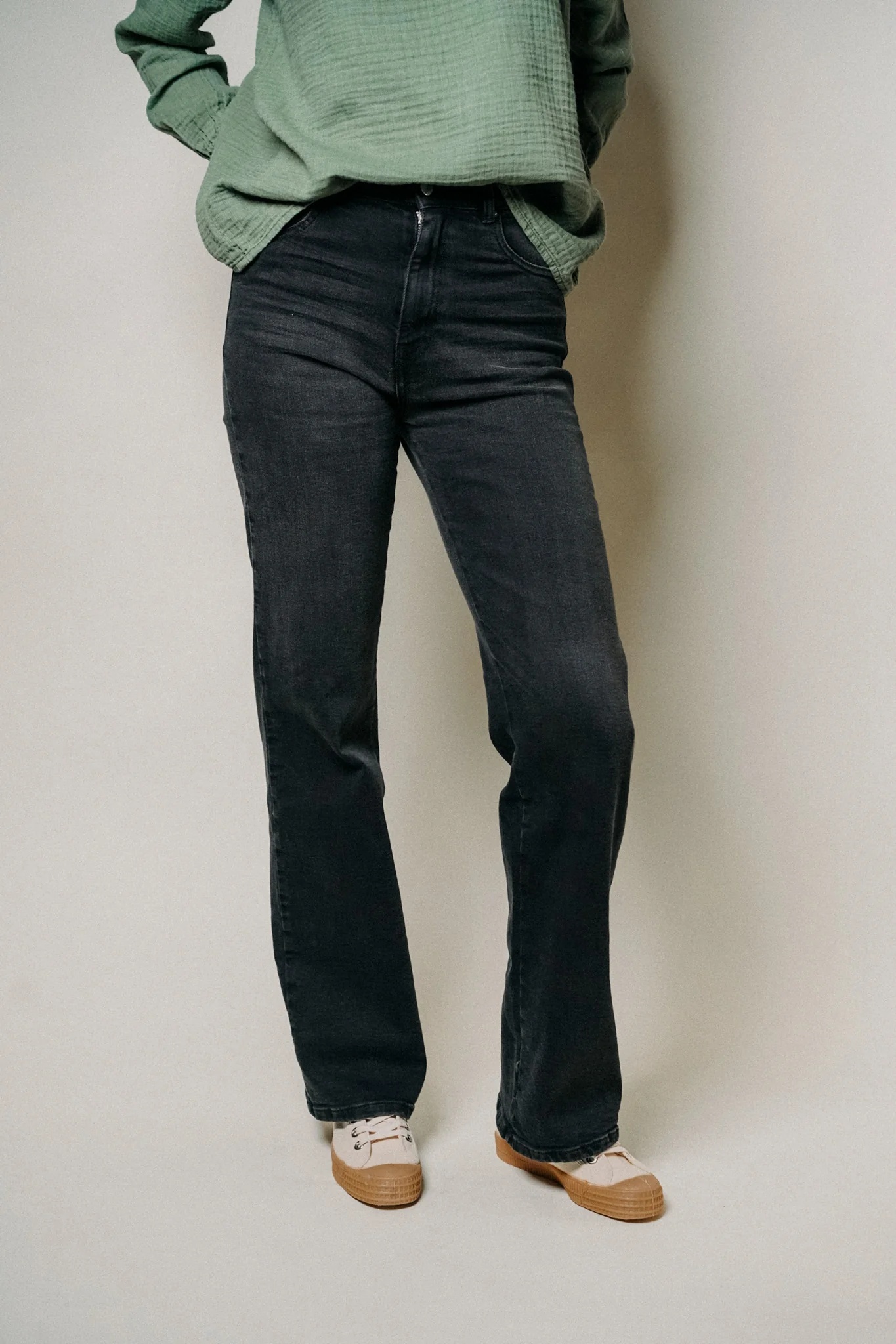 ACQUAVERDE - Jean Richie Black – Image 5