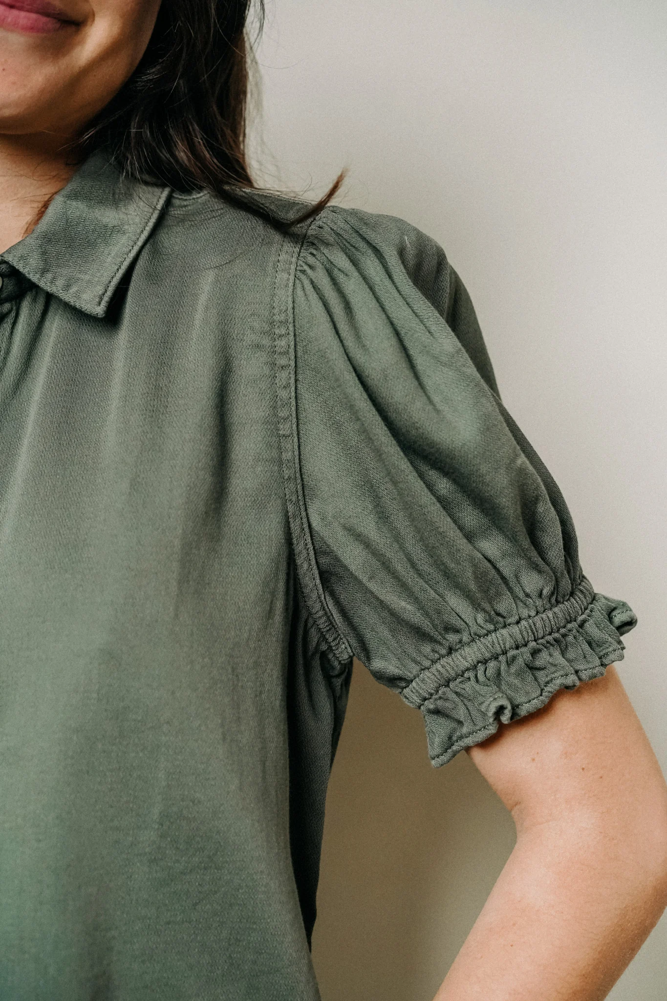 ACQUAVERDE - Blouse Janet Military – Image 5