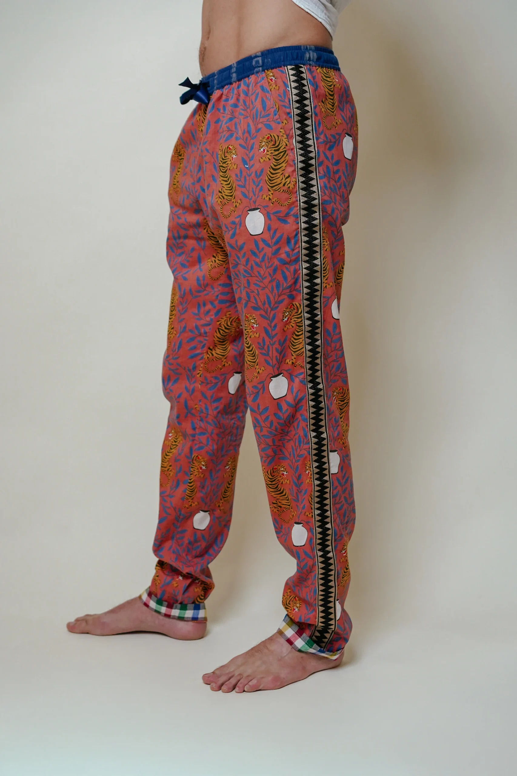 L'ÎLE BLEUE - Boubou Kunjan – Image 5