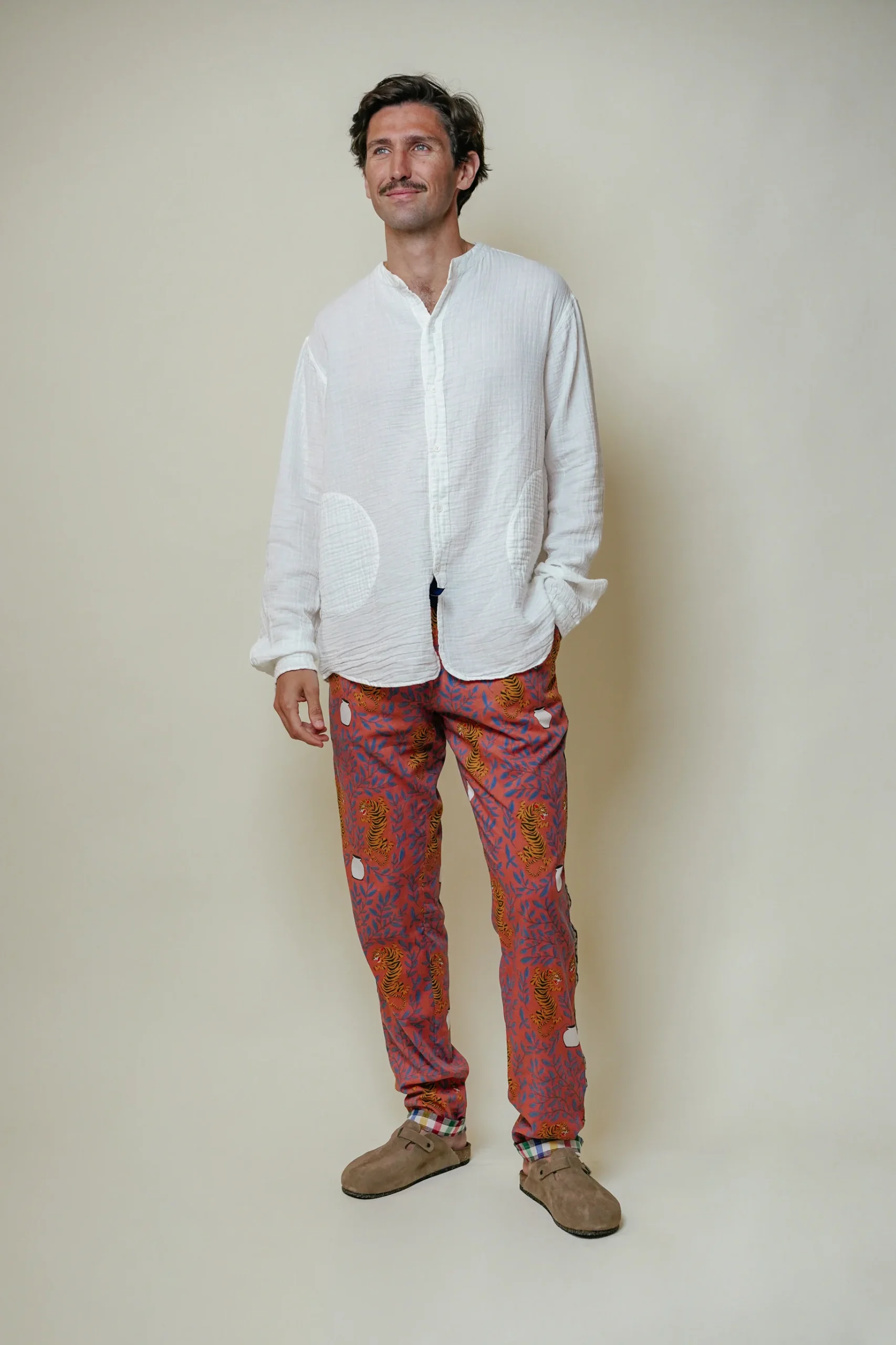 L'ÎLE BLEUE - Boubou Kunjan