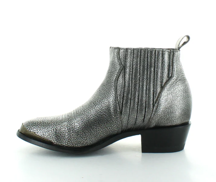MEXICANA - Kristinne Cowhide Metallo Silver – Image 5