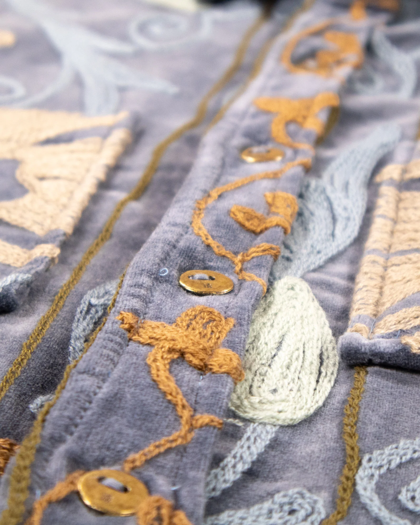 L'ÎLE BLEUE - SURCHEMISE PAUL SUZANI VELOURS – Image 9