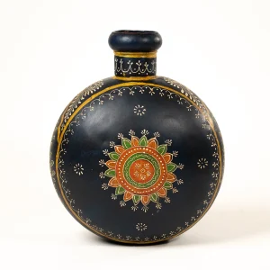 L'ÎLE BLEUE - POT EN METAL PEINT MAINS 2