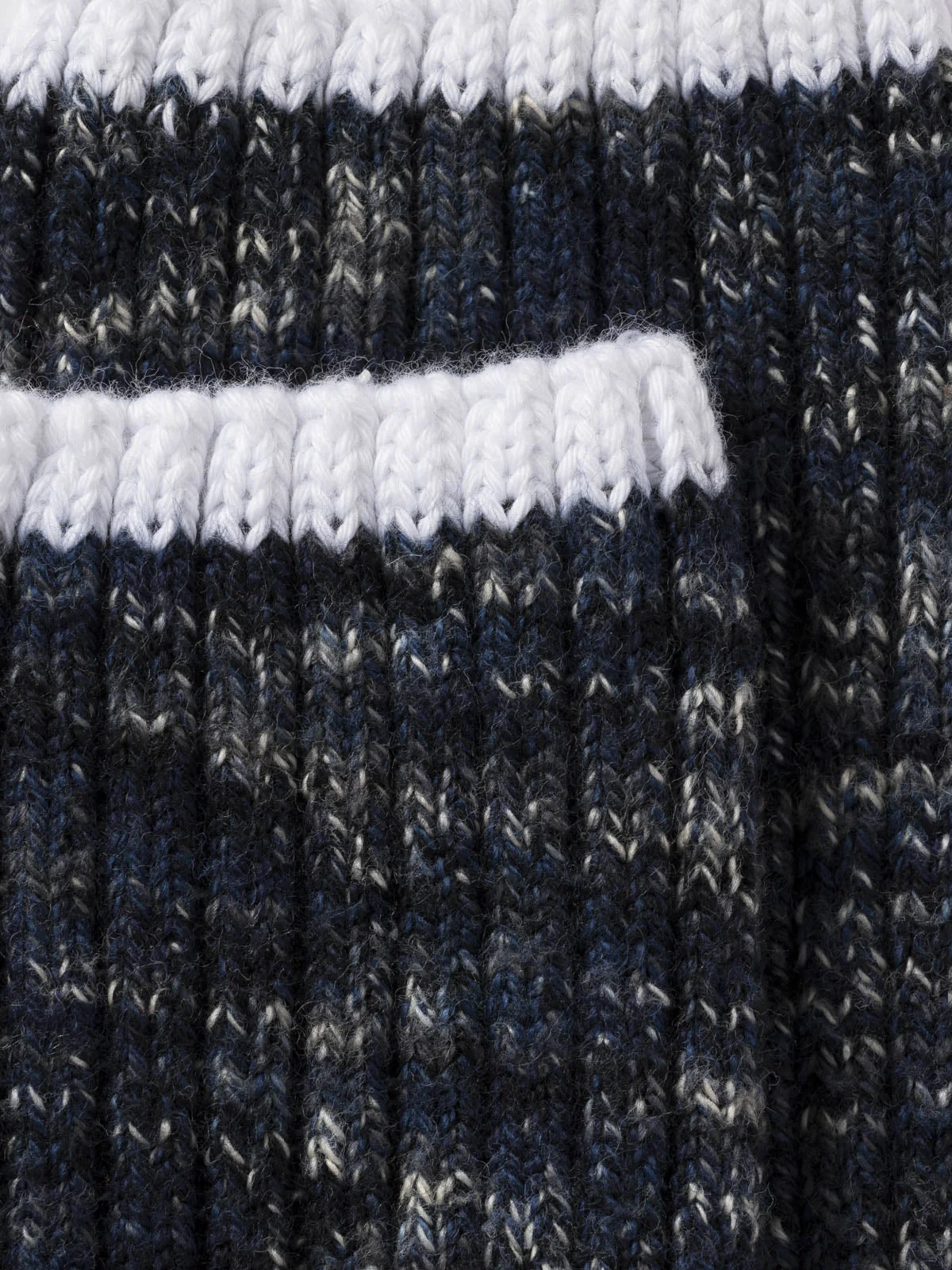 ROYALTIES - Chaussettes Ravi Black – Image 4