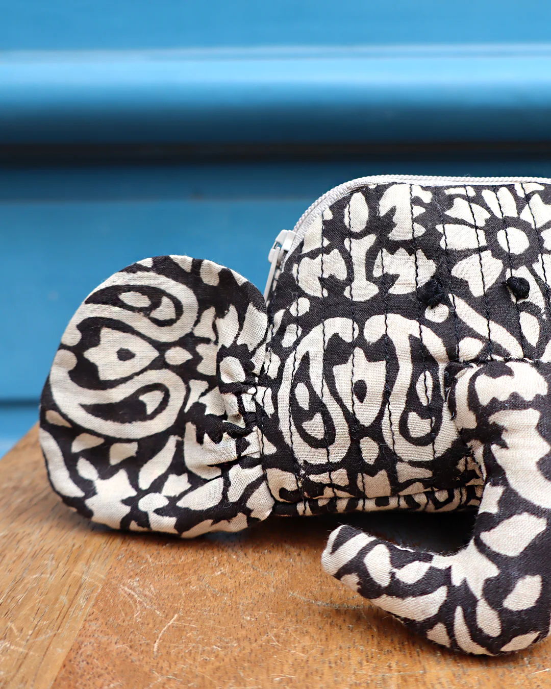 L'ÎLE BLEUE - Porte Monnaie Éléphant – Image 3