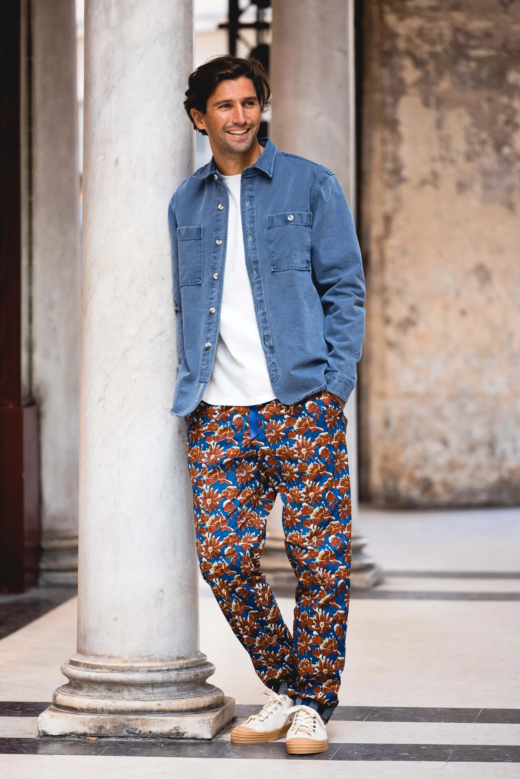 L'ÎLE BLEUE - Boubou Isham – Image 2